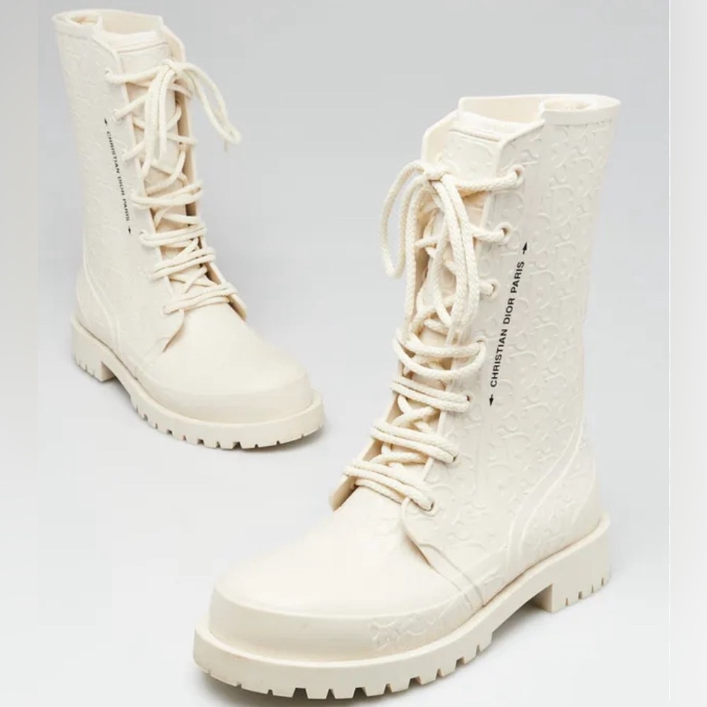 Women’s Size 6 Diorcamp Oblique Boots